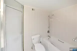 1077 River Ph6, Edgewater, NJ 07020 - Photo 12