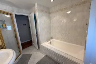 270 Bell Ave, Hasbrouck Heights, NJ 07604 - Photo 8