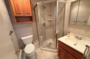270 Bell Ave, Hasbrouck Heights, NJ 07604 - Photo 20