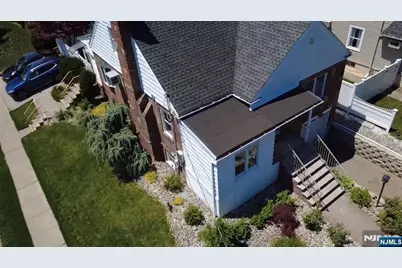 270 Bell Avenue, Hasbrouck Heights, NJ 07604 - Photo 26