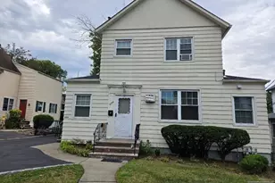 684 Edgewater Ave 2Fl, Ridgefield, NJ 07657 - Photo 2