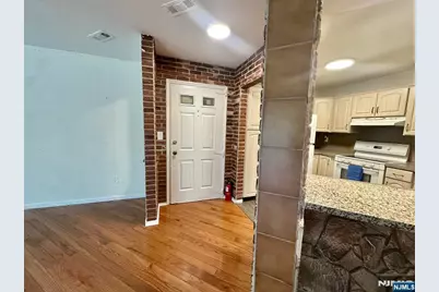 951 S Westgate Drive, Fort Lee, NJ 07024 - Photo 2