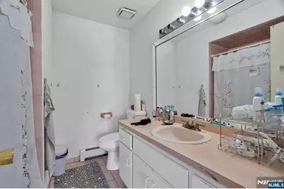 266 Garibaldi Avenue 9 #9, Lodi, NJ 07644 - Photo 32
