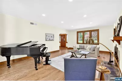 184 Old Short Hills Road, Millburn, NJ 07078 - Photo 10