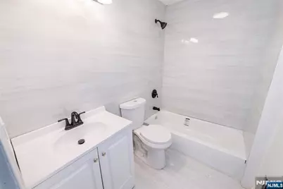 14 Highwood Avenue, Glen Rock, NJ 07452 - Photo 18