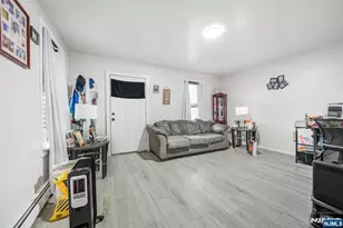 418 10th St, Newark, NJ 07103 - Photo 6