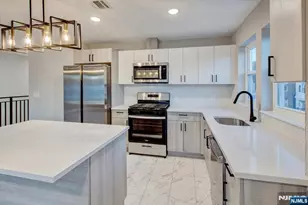 54 Holland St, Newark, NJ 07103 - Photo 12