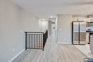 54 Holland St, Newark, NJ 07103 - Photo 10