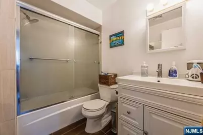 326 Brookside Avenue, Cresskill, NJ 07626 - Photo 20