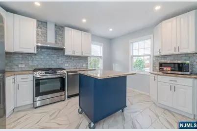 14 Grove Terrace 2 #2, Montclair, NJ 07042 - Photo 8