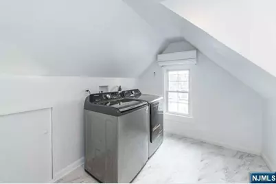 14 Grove Terrace 2 #2, Montclair, NJ 07042 - Photo 18