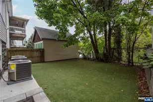 46 Hudson Ave A, Edgewater, NJ 07020 - Photo 22
