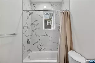 46 Hudson Ave A, Edgewater, NJ 07020 - Photo 10