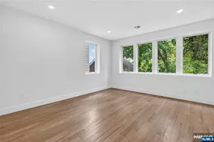 46 Hudson Ave A, Edgewater, NJ 07020 - Photo 12