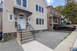 46 Hudson Ave A, Edgewater, NJ 07020 - Photo 1