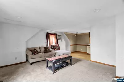 123 Summit Avenue, Elmwood Park, NJ 07407 - Photo 44