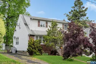 123 Summit Ave, Elmwood Park, NJ 07407 - Photo 1