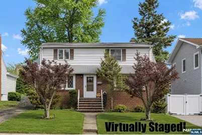 123 Summit Avenue, Elmwood Park, NJ 07407 - Photo 4