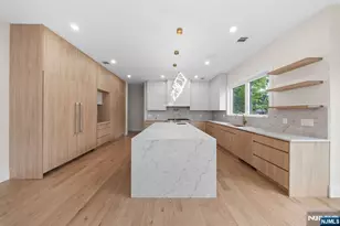 317 Edstan Way, Paramus, NJ 07652 - Photo 12