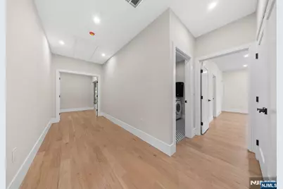 317 Edstan Way, Paramus, NJ 07652 - Photo 28