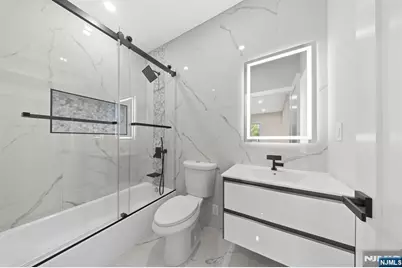 317 Edstan Way, Paramus, NJ 07652 - Photo 26