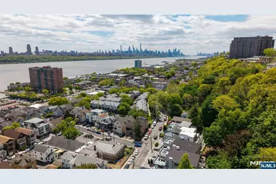 46 Hudson Avenue B #B, Edgewater, NJ 07020 - Photo 24