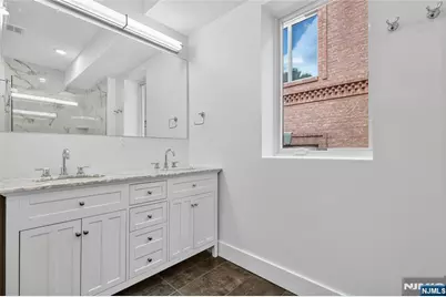 46 Hudson Avenue B #B, Edgewater, NJ 07020 - Photo 20