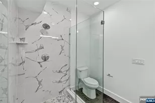 46 Hudson Ave B, Edgewater, NJ 07020 - Photo 22