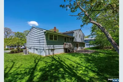 7 Waddington, West Orange Township, NJ 07052 - Photo 22