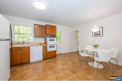 7 Waddington, West Orange Township, NJ 07052 - Photo 6