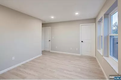 581 Bergen Street, Newark, NJ 07108 - Photo 16