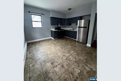 296 Stuyvesant A #A, Lyndhurst Township, NJ 07071 - Photo 8