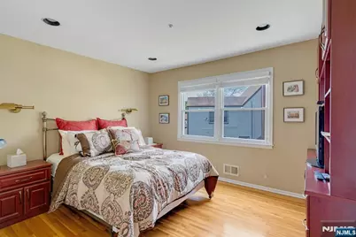 42-09 Cosgrove Court, Fair Lawn, NJ 07410 - Photo 24