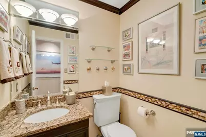 42-09 Cosgrove Court, Fair Lawn, NJ 07410 - Photo 12