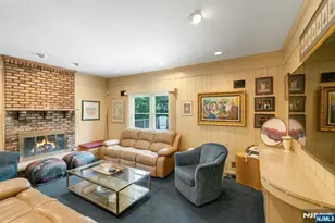 42-09 Cosgrove Ct, Fair Lawn, NJ 07410 - Photo 10