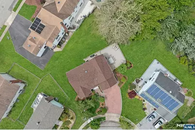 42-09 Cosgrove Court, Fair Lawn, NJ 07410 - Photo 34