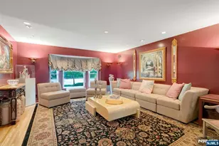 42-09 Cosgrove Ct, Fair Lawn, NJ 07410 - Photo 6