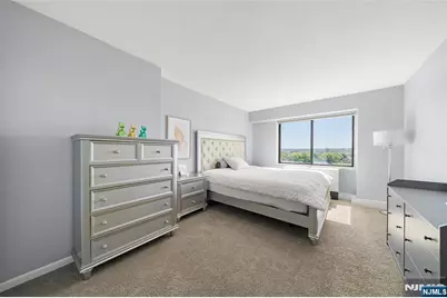 150 Overlook Avenue 8D #8D, Hackensack, NJ 07601 - Photo 12