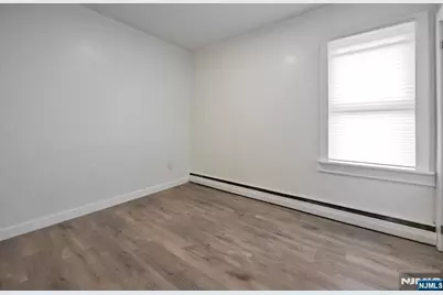 9 Spencer Avenue, Clifton, NJ 07013 - Photo 8