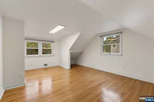 32 Beechwood Rd, Cresskill, NJ 07626 - Photo 16