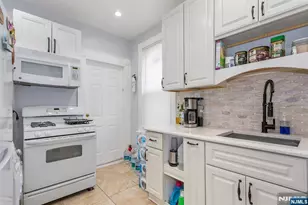 94 Summer St, Passaic, NJ 07055 - Photo 8
