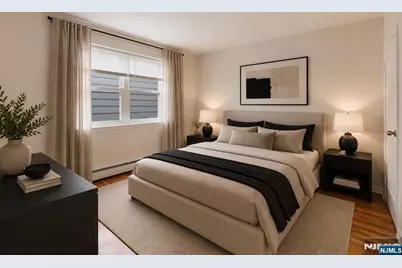 239 Crescent Lane 8 #8, Cliffside Park, NJ 07010 - Photo 2