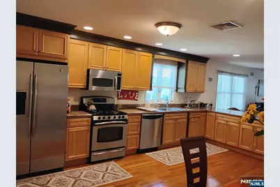 277 3rd Street, Hackensack, NJ 07601 - Photo 2