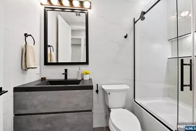 146 Sherman Avenue 2 #2, Jersey City, NJ 07307 - Photo 18