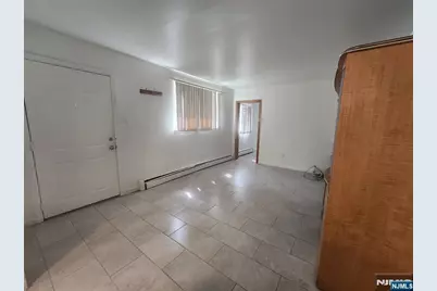 210 Newark Avenue, Lyndhurst Township, NJ 07071 - Photo 24