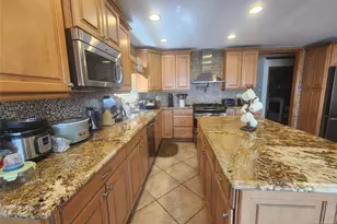210 Newark Ave, Lyndhurst Township, NJ 07071 - Photo 8