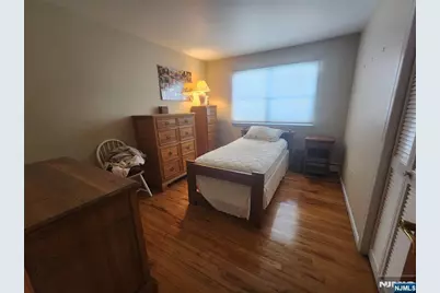 210 Newark Avenue, Lyndhurst Township, NJ 07071 - Photo 18