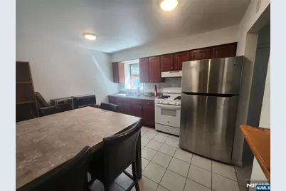 210 Newark Avenue, Lyndhurst Township, NJ 07071 - Photo 22