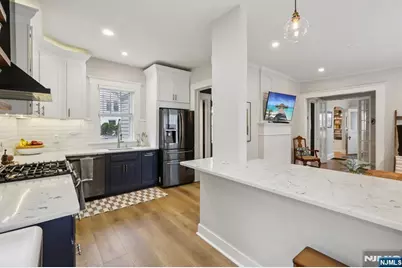 36 S Willow Street, Montclair, NJ 07042 - Photo 12