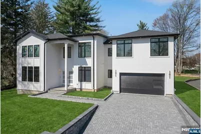 150 Howland Avenue, River Edge, NJ 07661 - Photo 2